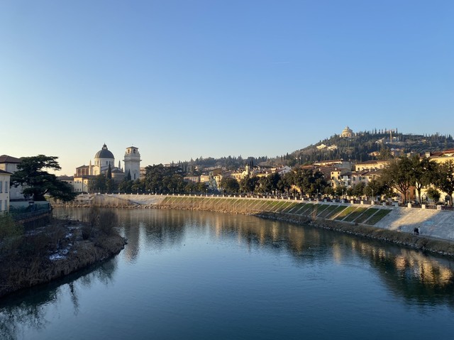Ponte Pietra, Verona